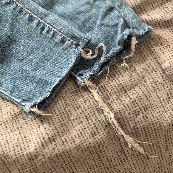 Levi’s High Rise Skinny Jeans - Picture 3 of 4